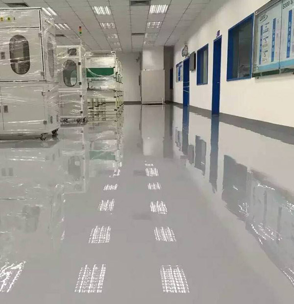 溶劑性滾涂地坪漆施工時出現桔紋現象的原因是什么？
